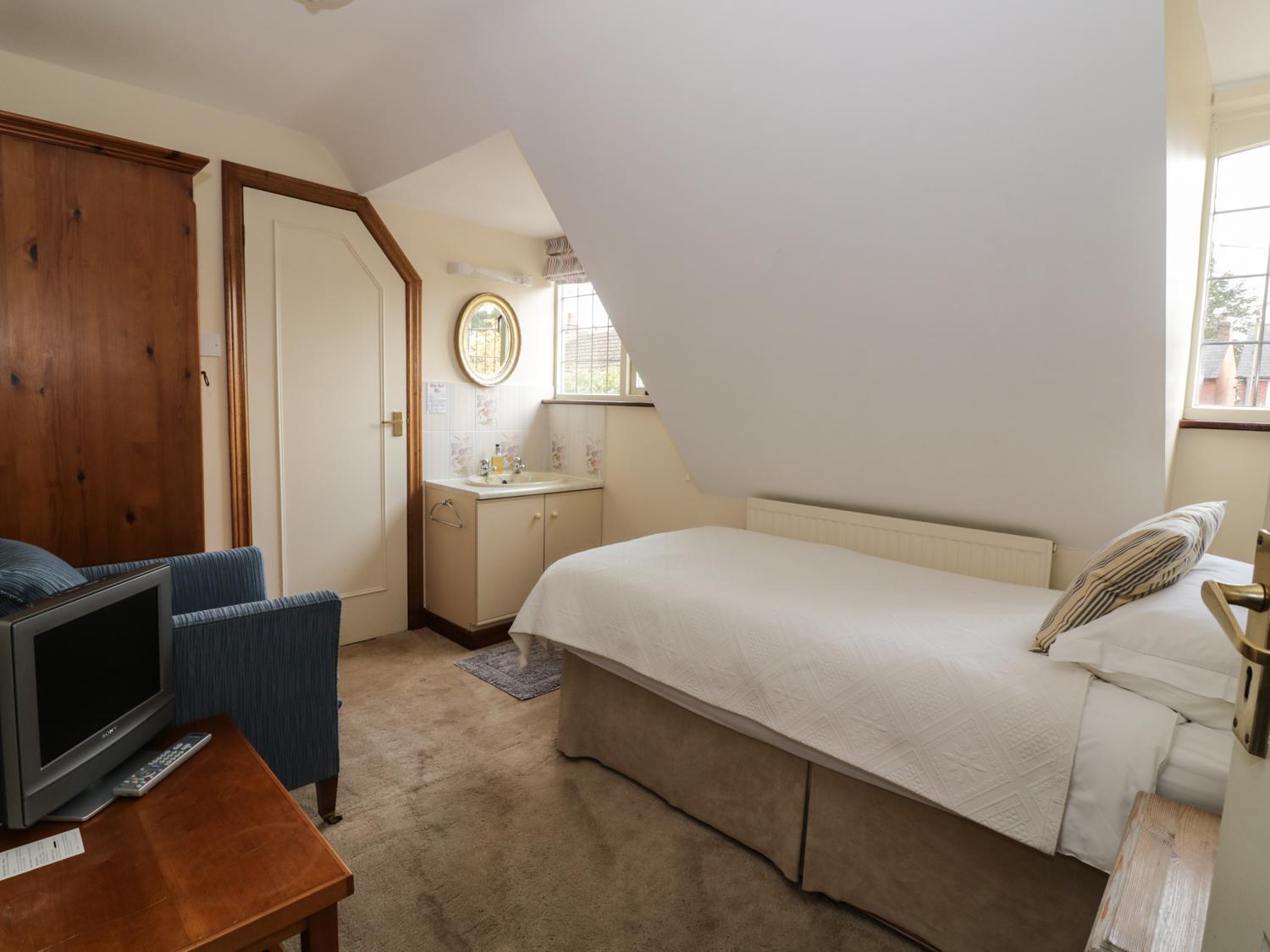 The Lodge Off High Street Hadleigh  エクステリア 写真